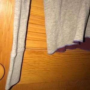 American Eagle Outfitters Sweaters - American eagle vintage Fit sweat shirt S/P American Eagle Outfitters Sweaters - American eagle vintage Fit sweat shirt S/P